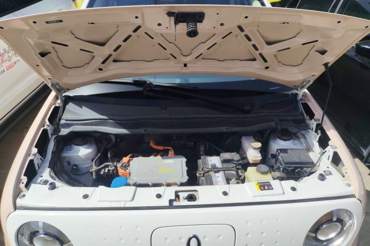 Used ORA Black Cat 2021 351 km Standard Version Engine Bay