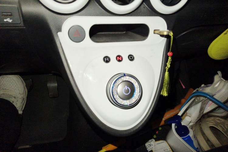 Used ORA Black Cat 2021 351 km Luxury Version Gear Lever