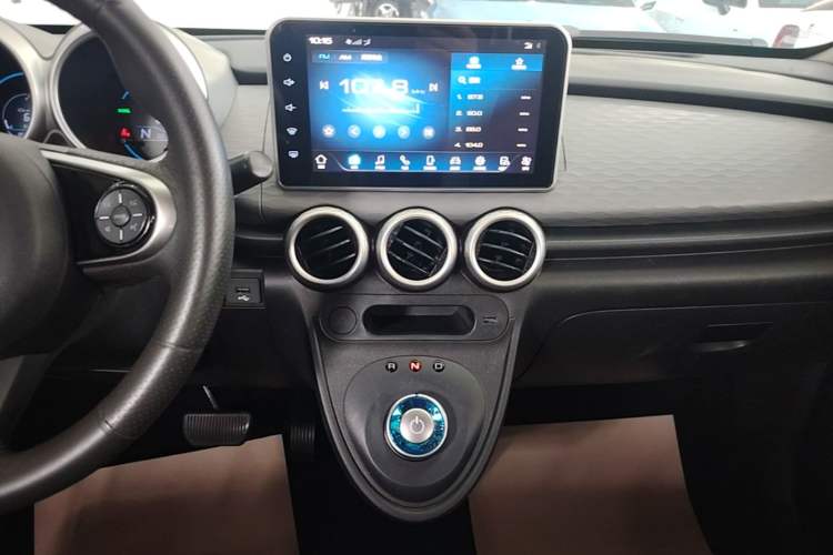 Used ORA Black Cat 2021 351 km Standard Version Audio And AC Panel