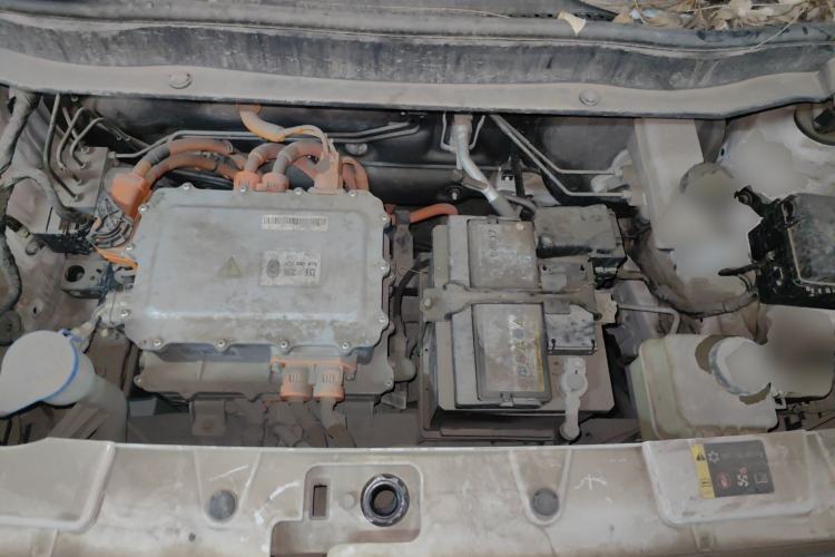 Used ORA Black Cat 2021 301 km Basic Version Engine Bay
