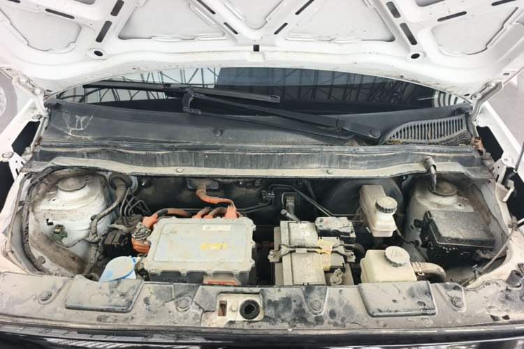 Used ORA Black Cat 2021 351 km Standard Version Engine Bay