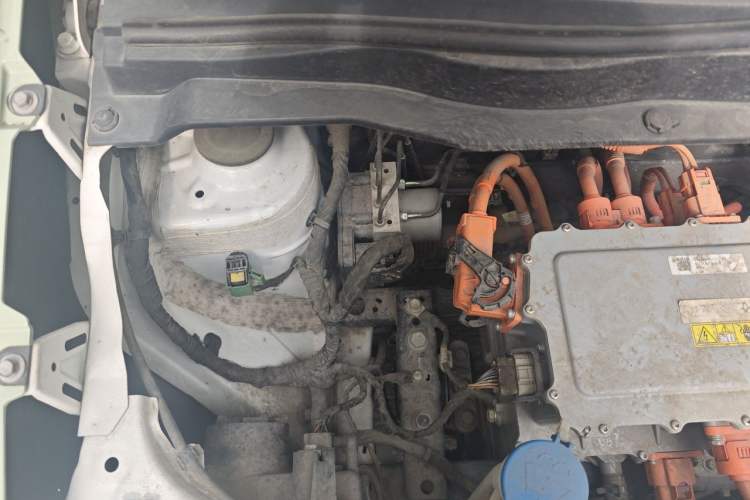 Used ORA Black Cat 2021 351 km Luxury Version Engine Bay Right