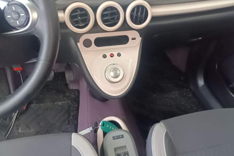 Used ORA Black Cat 2021 301km Cute Pet Edition Gear Lever