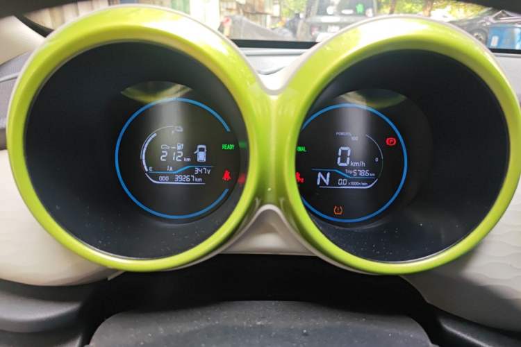 Used ORA Black Cat 2021 351 km Standard Version Instrument Cluster
