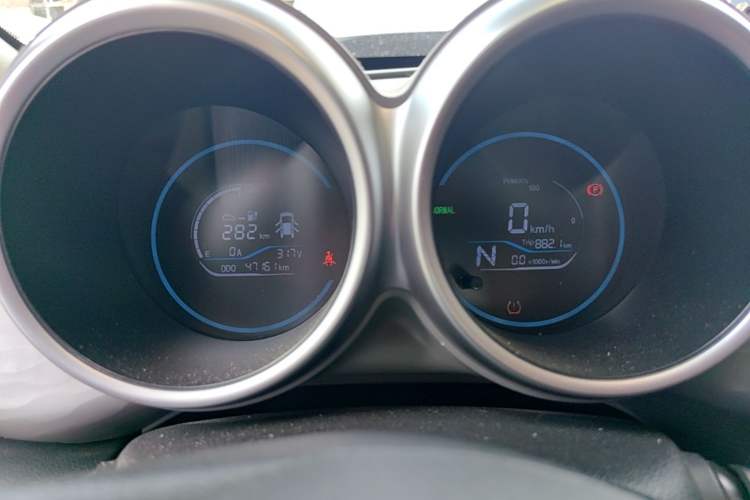 Used ORA Black Cat 2021 301 km Basic Version Instrument Cluster