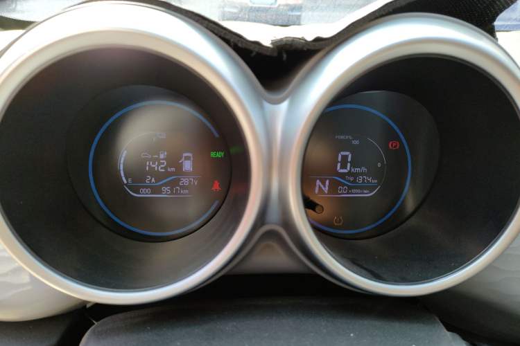 Used ORA Black Cat 2021 301 km Basic Version Instrument Cluster