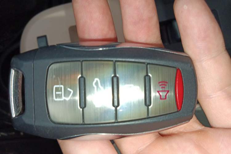 Used ORA Black Cat 2021 405 km Long-Range Version Interior 1