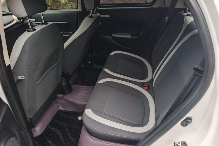 Used ORA Black Cat 2021 301km Cute Pet Edition Interior 3