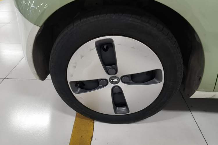Used ORA Black Cat 2021 301km Cute Pet Edition Left Front Wheel Hub