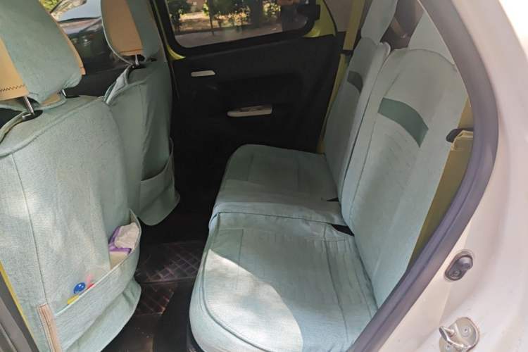Used ORA Black Cat 2021 351 km Standard Version Left Rear Seat