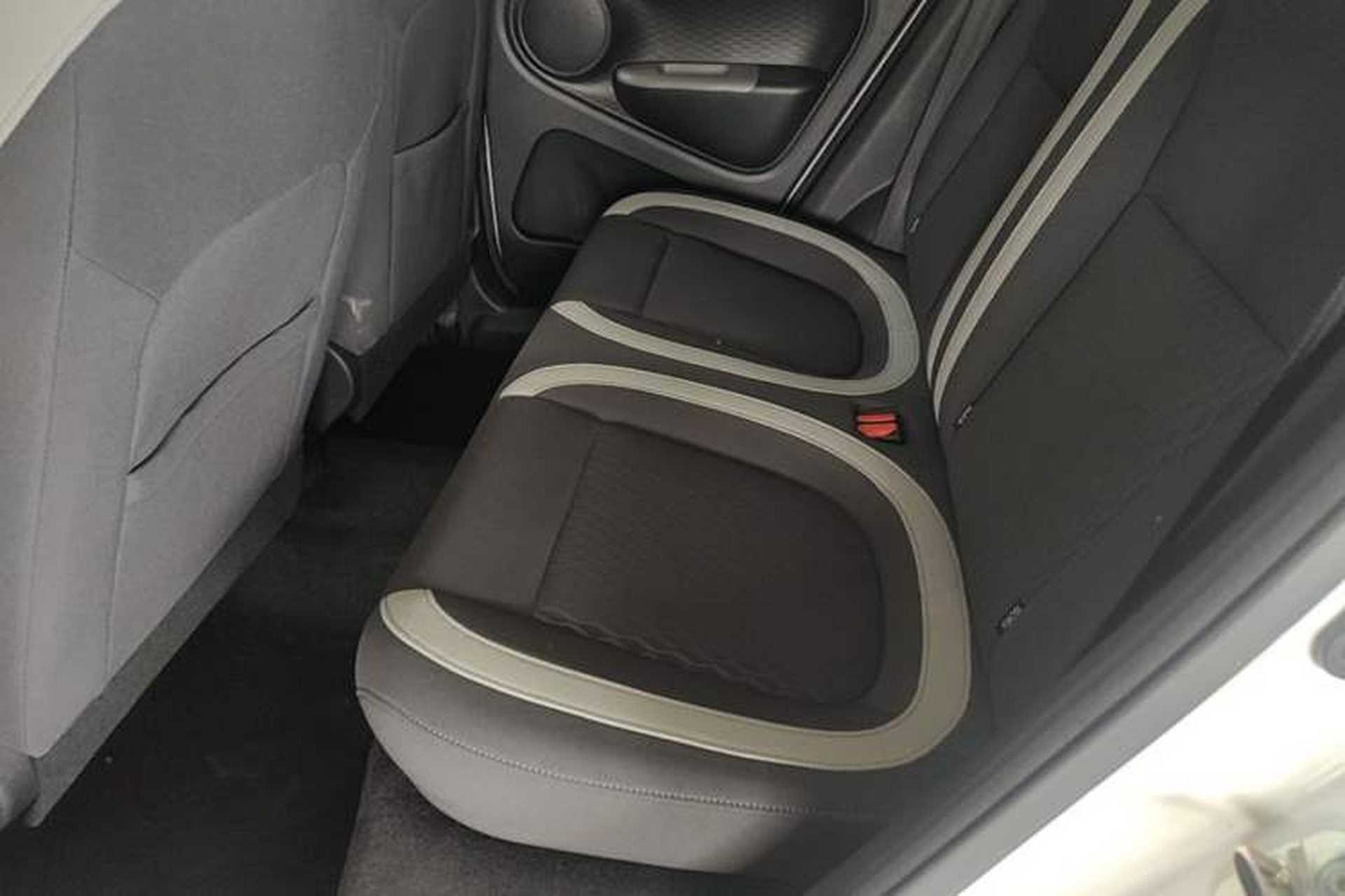 Used ORA Black Cat 2021 301 km Basic Version Left Rear Seat
