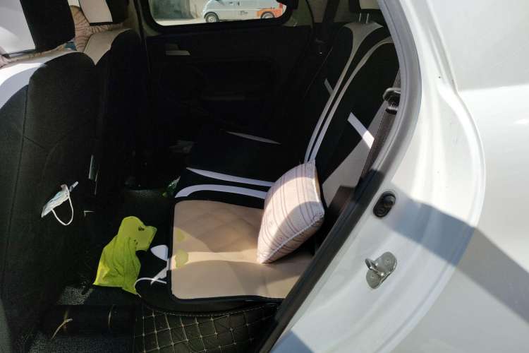 Used ORA Black Cat 2021 301 km Basic Version Left Rear Seat