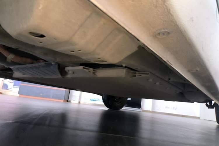 Used ORA Black Cat 2021 301 km Basic Version Left Side Sill