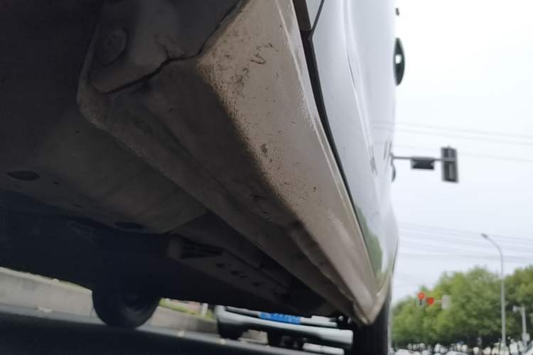 Used ORA Black Cat 2021 301 km Basic Version Left Side Sill