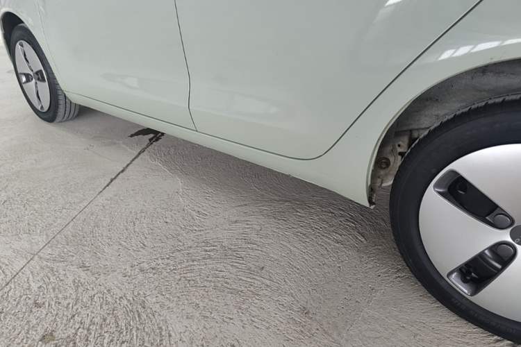 Used ORA Black Cat 2021 301 km Basic Version Left Side Sill