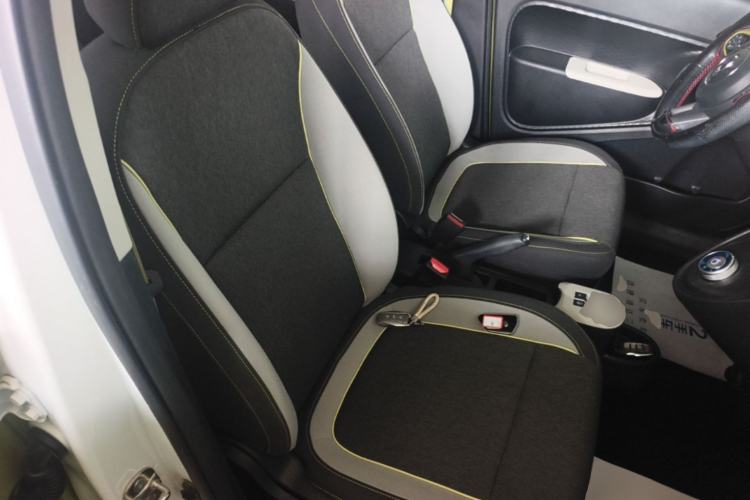 Used ORA Black Cat 2021 351 km Standard Version Right Front Seat