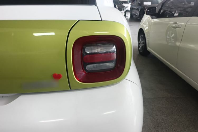 Used ORA Black Cat 2021 351 km Standard Version Right Rear Taillight