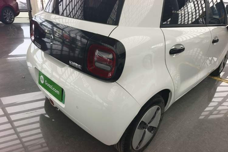 Used ORA Black Cat 2021 351 km Standard Version Right Rear Taillight