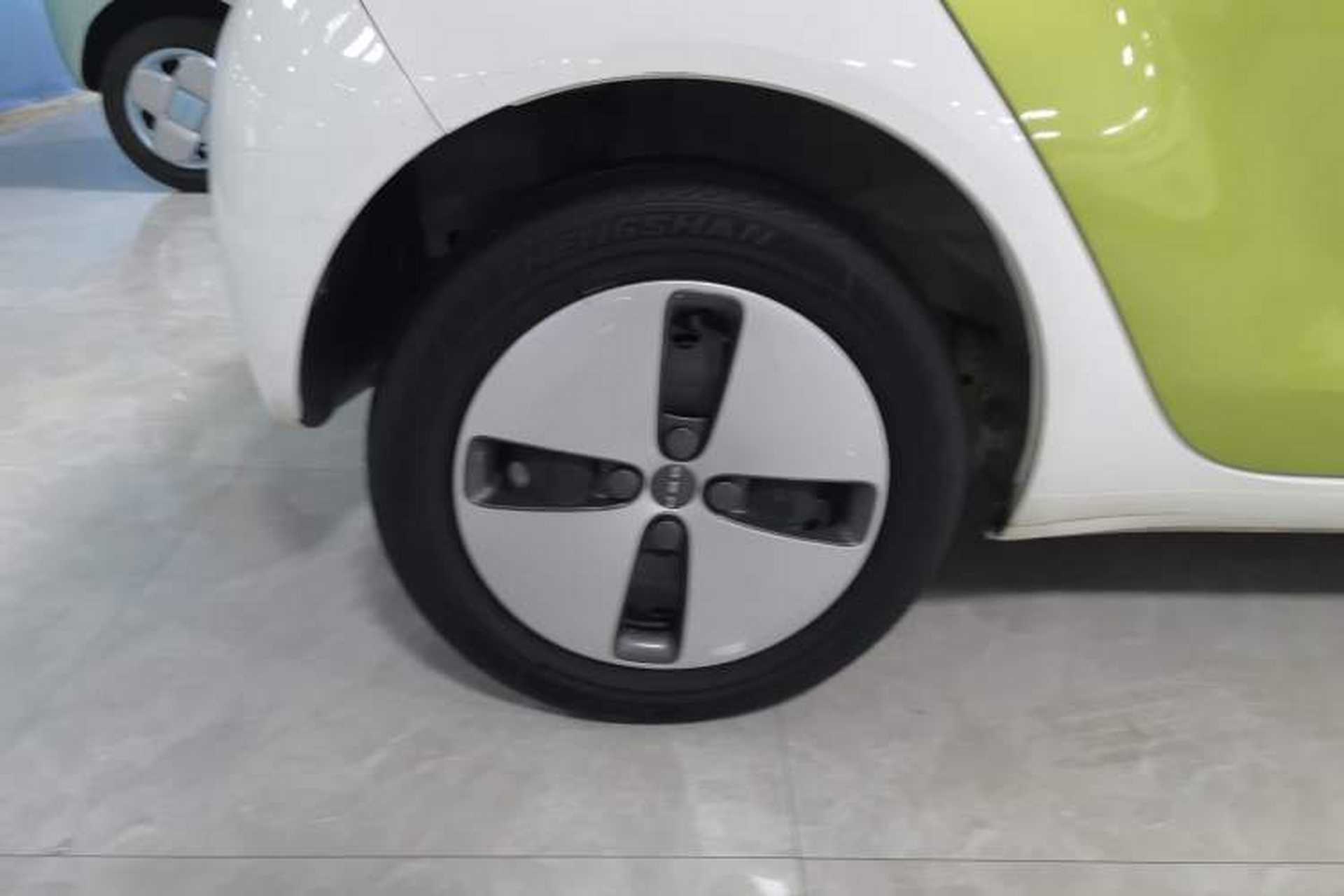 Used ORA Black Cat 2021 301 km Basic Version Right Rear Wheel Hub