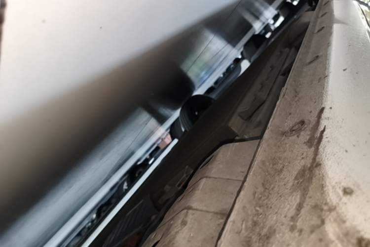 Used ORA Black Cat 2021 301km Cute Pet Edition Right Side Sill