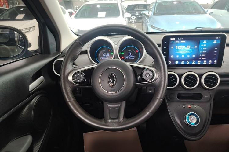 Used ORA Black Cat 2021 351 km Standard Version Steering Wheel