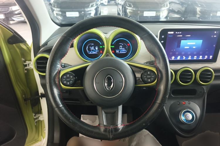 Used ORA Black Cat 2021 351 km Standard Version Steering Wheel