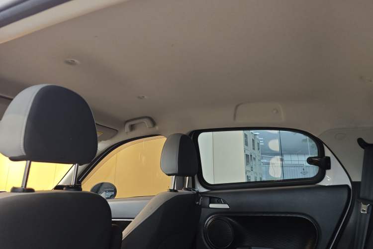 Used ORA Black Cat 2021 301km Cute Pet Edition Headliner