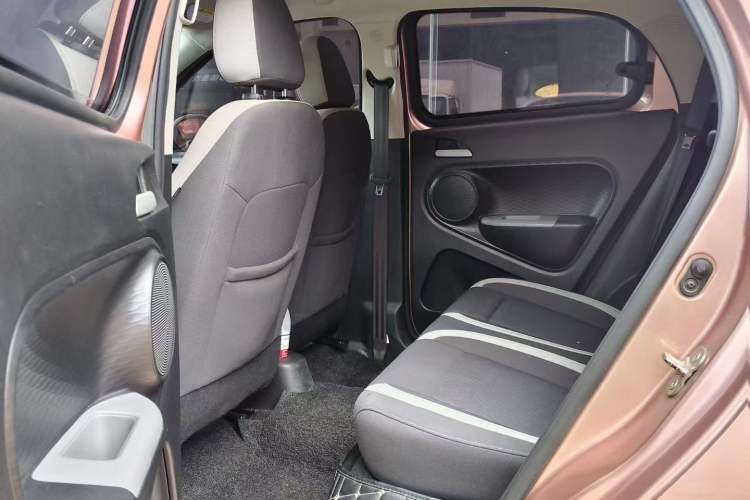 Used ORA Black Cat 2021 351 km Luxury Version Left Rear Seat