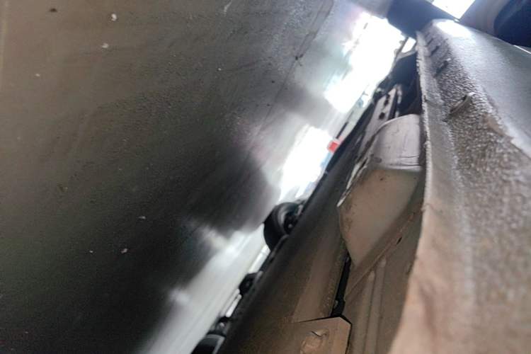 Used ORA Black Cat 2021 301 km Basic Version Left Side Sill