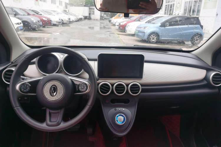 Used ORA Black Cat 2021 351 km Luxury Version Center Console