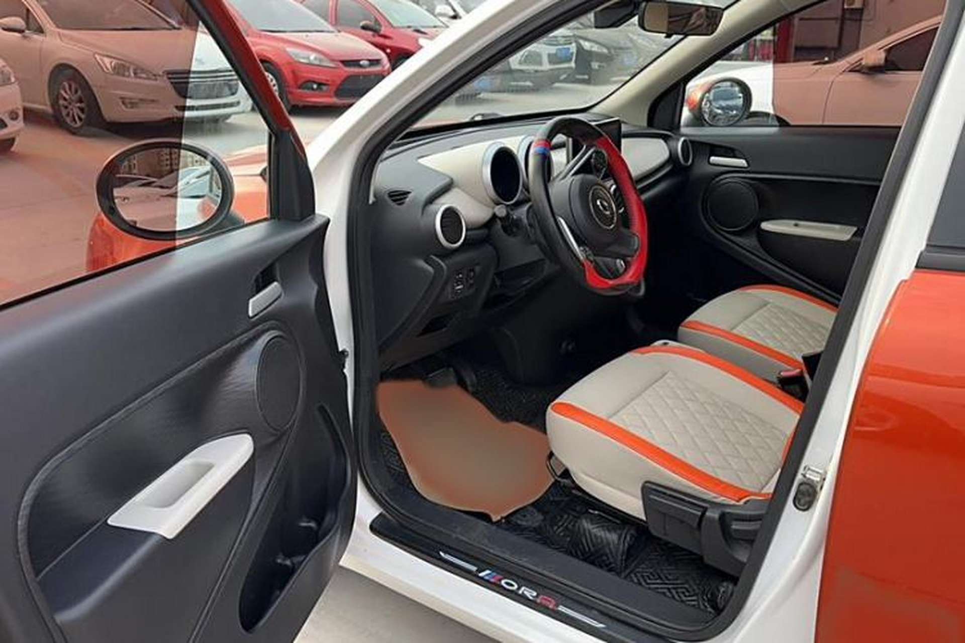 Used ORA Black Cat 2021 351 km Luxury Version Interior 3