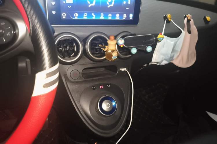 Used ORA Black Cat 2021 301 km Basic Version Audio And AC Panel