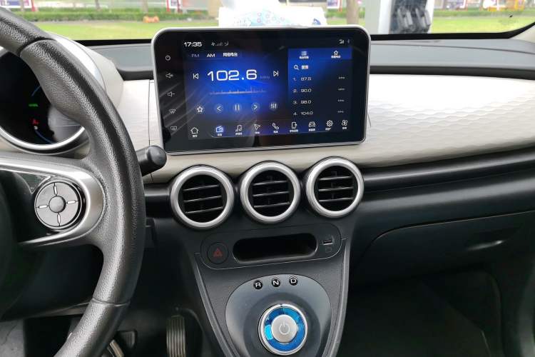 Used ORA Black Cat 2021 351 km Luxury Version Audio And AC Panel