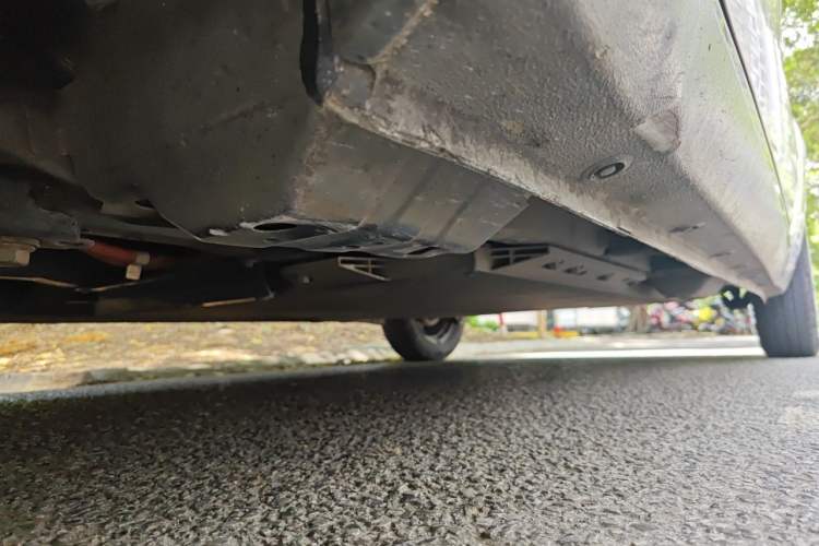 Used ORA Black Cat 2021 301 km Basic Version Chassis Front Left