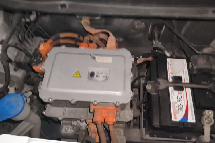 Used ORA Black Cat 2021 301 km Basic Version Engine Bay