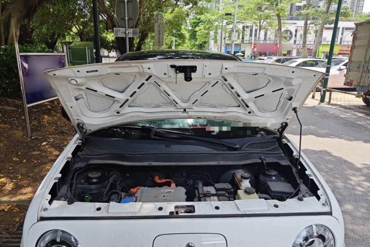Used ORA Black Cat 2021 301 km Basic Version Engine Bay