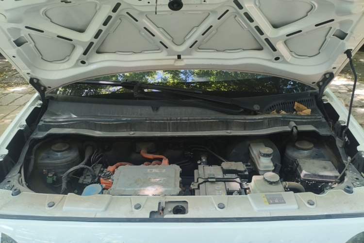 Used ORA Black Cat 2021 351 km Luxury Version Engine Bay