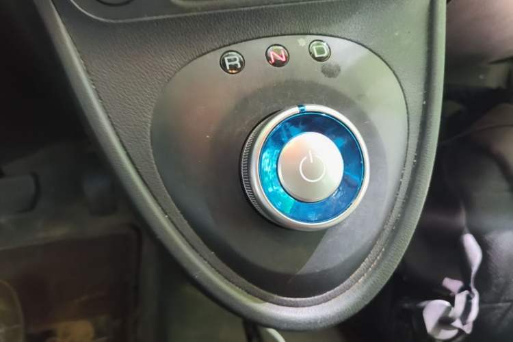 Used ORA Black Cat 2021 351 km Luxury Version Gear Lever