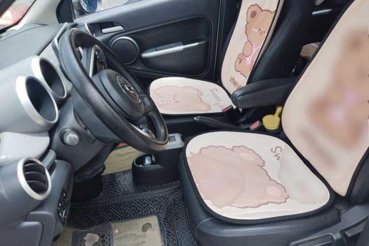 Used ORA Black Cat 2021 301 km Basic Version Left Front Seat