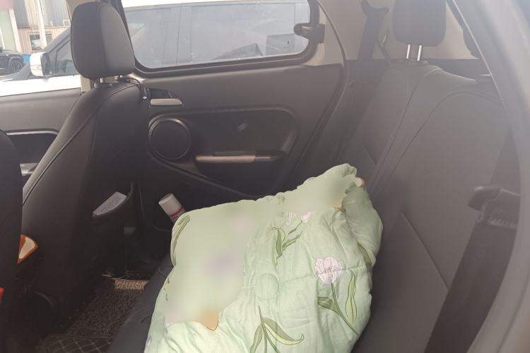 Used ORA Black Cat 2021 351 km Standard Version Left Rear Seat
