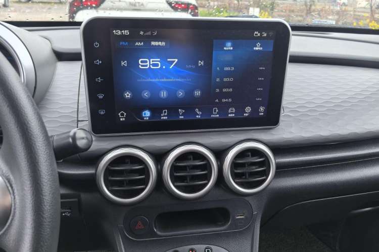 Used ORA Black Cat 2021 351 km Luxury Version Audio And AC Panel