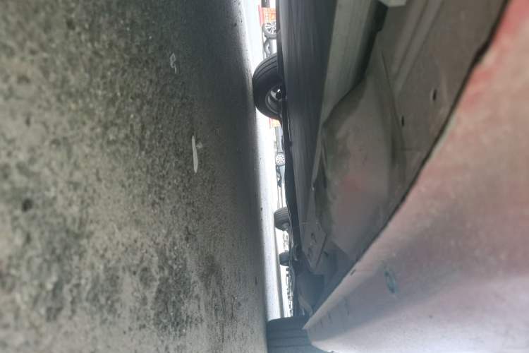 Used ORA Black Cat 2021 351 km Standard Version Chassis Rear Right