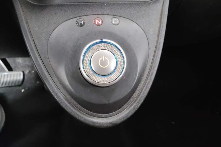 Used ORA Black Cat 2021 351 km Luxury Version Gear Lever