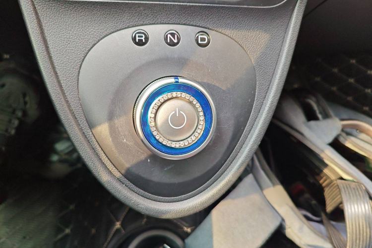 Used ORA Black Cat 2021 351 km Standard Version Gear Lever