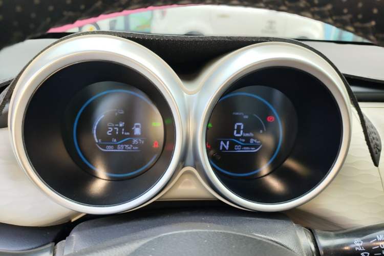 Used ORA Black Cat 2021 405 km Long-Range Version Instrument Cluster