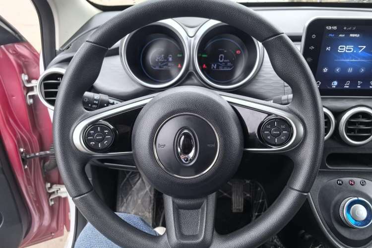 Used ORA Black Cat 2021 351 km Luxury Version Interior 3