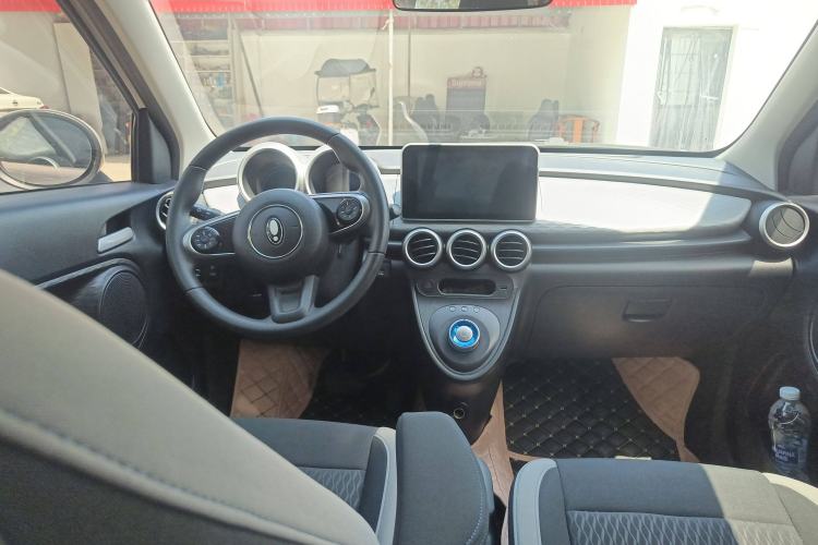Used ORA Black Cat 2021 301km Cute Pet Edition Interior 3