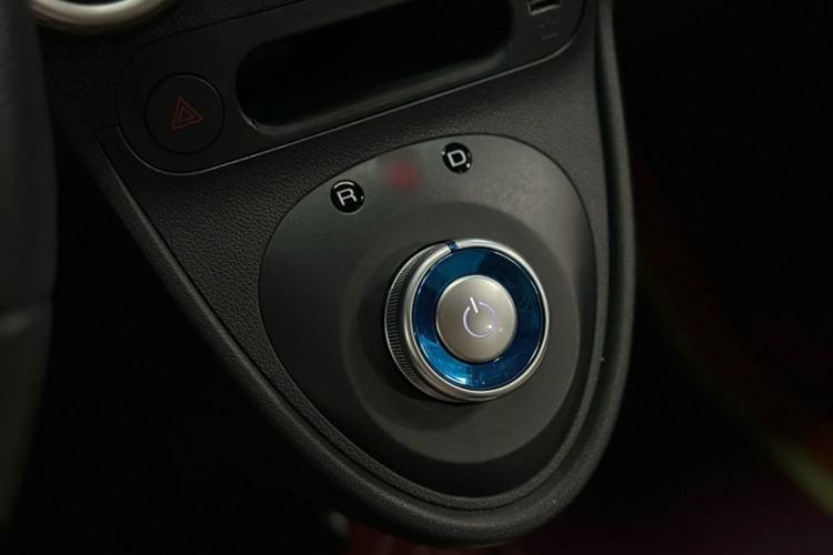 Used ORA Black Cat 2021 351 km Luxury Version Interior 4