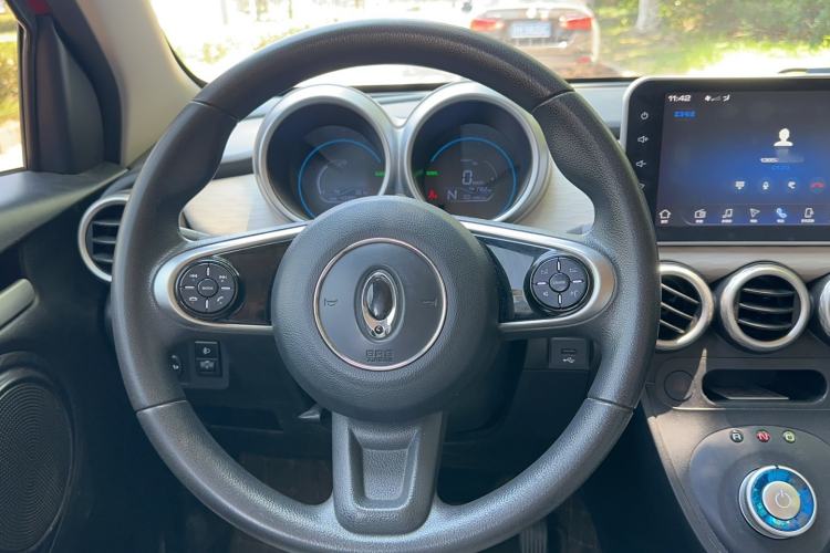 Used ORA Black Cat 2021 351 km Luxury Version Interior 5