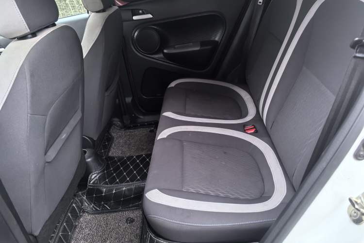 Used ORA Black Cat 2021 351 km Luxury Version Interior 8
